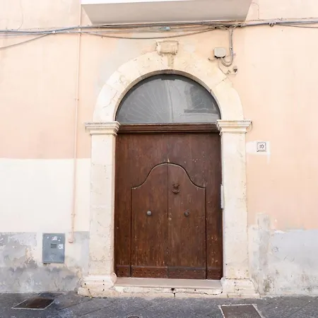 Sotto Il Castello 4* Роди-Гарганико