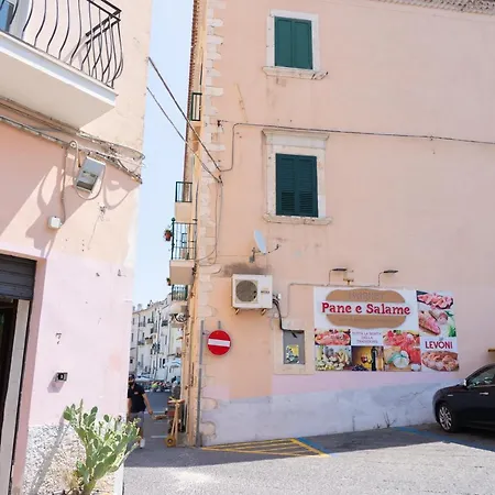 Sotto Il Castello 4* Роди-Гарганико