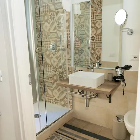 فندق مبيت وإفطار Sotto Il Castello 4*