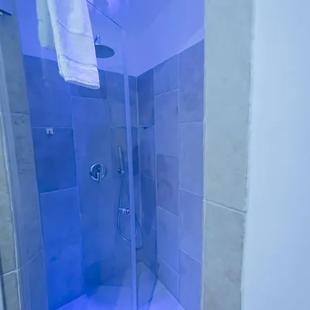 فندق مبيت وإفطار Sotto Il Castello 4*