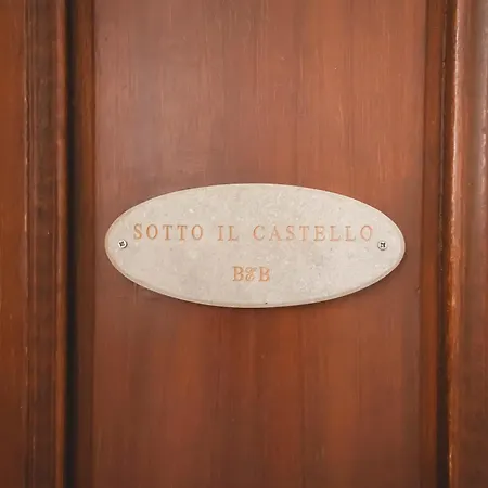 Sotto Il Castello Panzió 4*