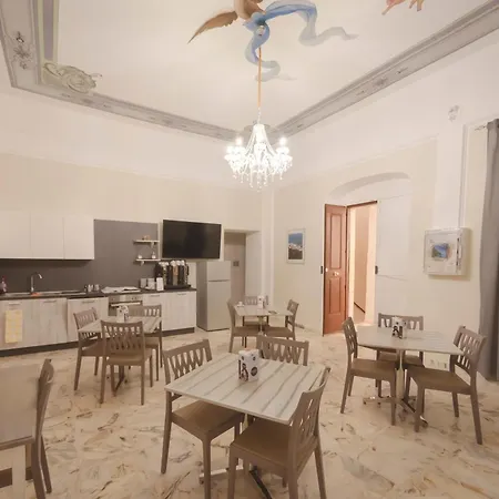 Panzió Sotto Il Castello Rodi Garganico