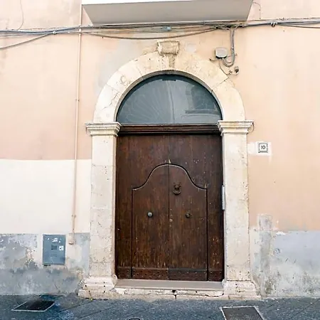Sotto Il Castello فندق مبيت وإفطار رودي غارغانيكو