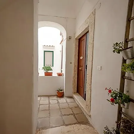 Sotto Il Castello فندق مبيت وإفطار رودي غارغانيكو