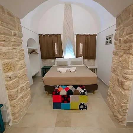 Sotto Il Castello