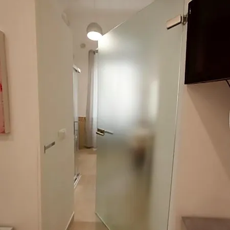 Sotto Il Castello فندق مبيت وإفطار 4*